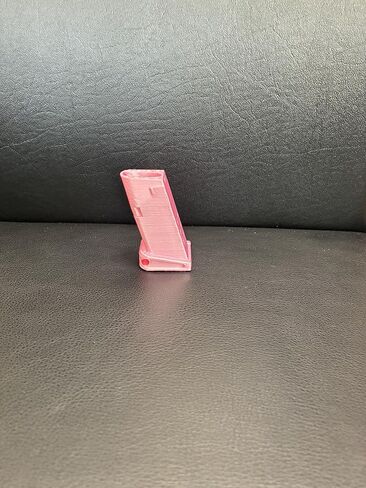 علبة ولاعة صغيرة من Eagle_Eye_extrusions bic (وردي) in Kuwait