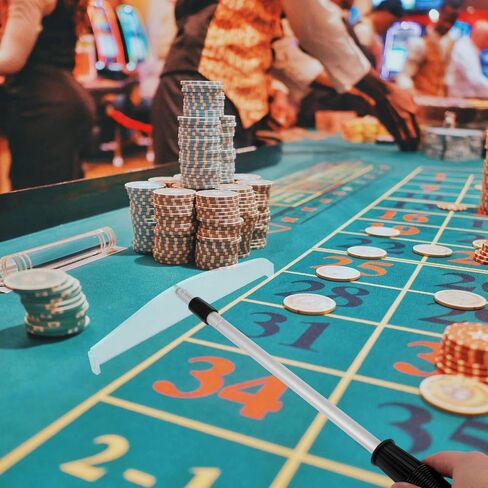 UPKOCH Telescopic Poker Chip Rake Smooth Chip Collector Rod for Games Comfortable to Store Design Game Accessory in Saudi Arabia