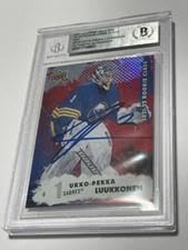 Ukko-Pekka Luukkonen مُوقعة من UD Rookie Class Card RC Slabbed Beckett BAS IP a - بطاقات الهوكي Slabbed Rookie Class الموقعة in Saudi Arabia