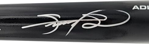 Sammy Sosa Autographed Black Rawlings Adirondack Pro Baseball Bat Chicago Beckett BAS Witness Stock #235463 in Saudi Arabia