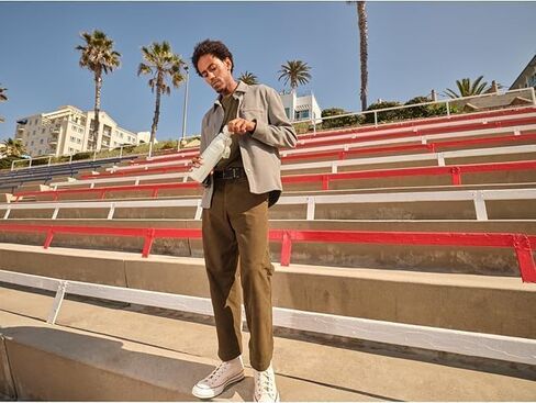 زجاجة مياه ستانلي آيس فلو سريعة التدفق | غطاء صنبور بزاوية | خفيف الوزن ومضاد للتسرب للسفر والرياضة | ستانلس ستيل معزول | خالية من مادة BPA in Kuwait