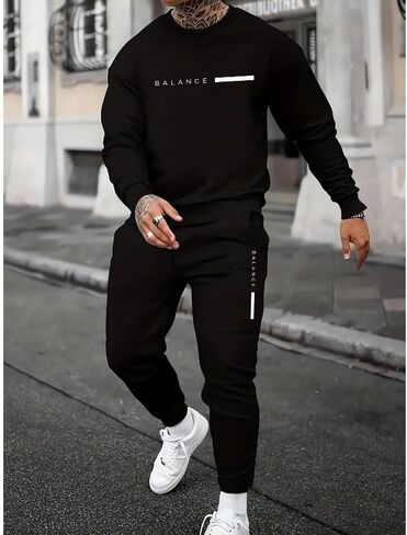 Men's round neck sports shirt pants two-piece set, casual thick printed hooded sweatshirt jogging pants set in Saudi Arabia