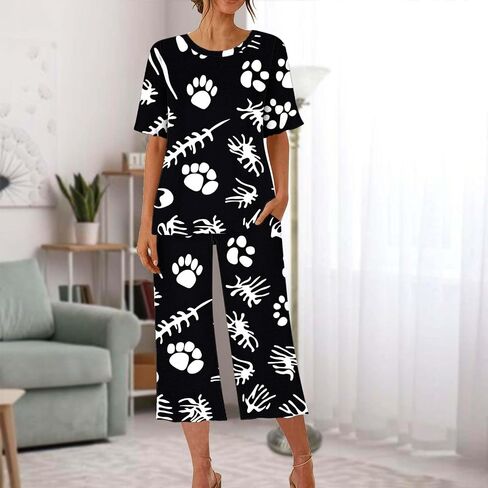 Womens Personalized Pet Faces Photo Pajamas Short Sleeve Capri Pajama Set Summer Cute Custom Pjs with Pockets in Saudi Arabia
