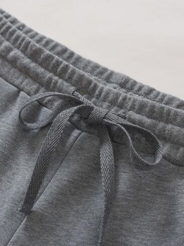 Women's Petite Sweatsuits Wide Leg Sweatpants and Sweatshirt Sets Loungewear in Saudi Arabia