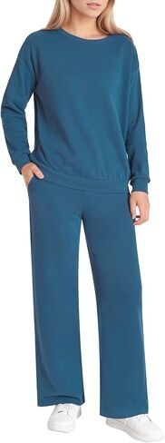Women's Petite Sweatsuits Wide Leg Sweatpants and Sweatshirt Sets Loungewear in Saudi Arabia