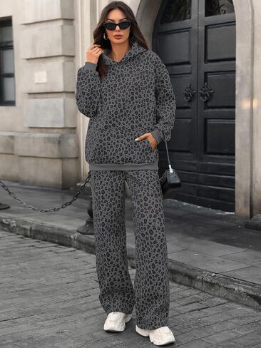 ليوبارد المتضخم Sweatsuits النساء 2 قطعة الزي الفهد هوديي Sweatpants مجموعة صالة رياضية الخريف مطابقة مجموعات in Kuwait