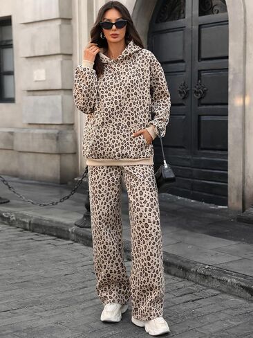 ليوبارد المتضخم Sweatsuits النساء 2 قطعة الزي الفهد هوديي Sweatpants مجموعة صالة رياضية الخريف مطابقة مجموعات in Kuwait