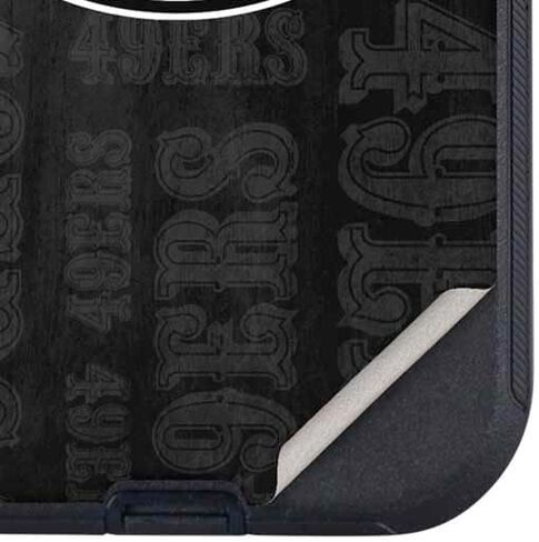 غلاف هاتف Skinit متوافق مع OtterBox Defender iPhone 13 - تصميم أبيض وأسود مرخص رسميًا من NFL San Franciso 49ers in Saudi Arabia