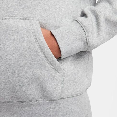بلوفر بغطاء للرأس للرجال من Nike Club Fleece (FN3104-063، رمادي داكن منقط/رمادي دخاني فاتح/) مقاس صغير in Kuwait