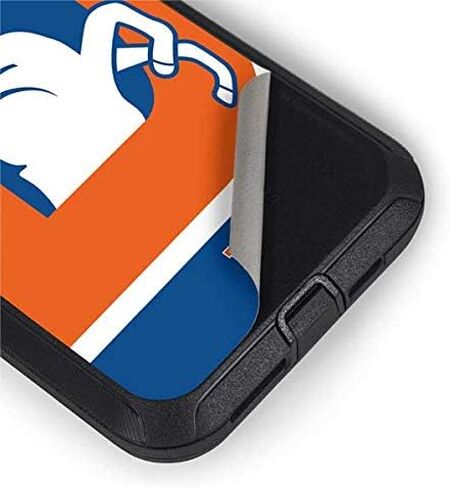 ملصق Skinit متوافق مع حافظة OtterBox Defender iPhone 11 - تصميم شعار NFL Denver Broncos Retro مرخص رسميًا in Saudi Arabia