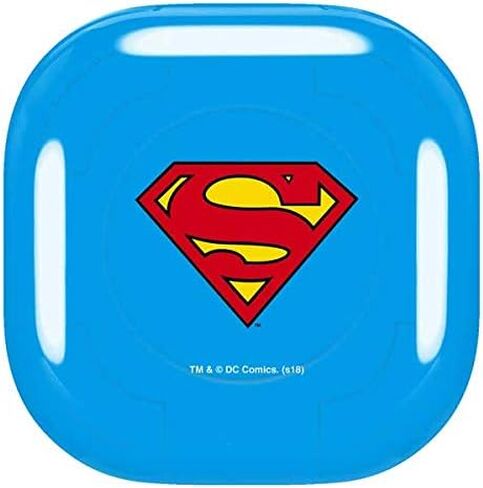 غلاف صوتي من Skinit متوافق مع Galaxy Buds Pro - تصميم نمط خلفية بشعار DC Comics Superman مرخص رسميًا in Saudi Arabia