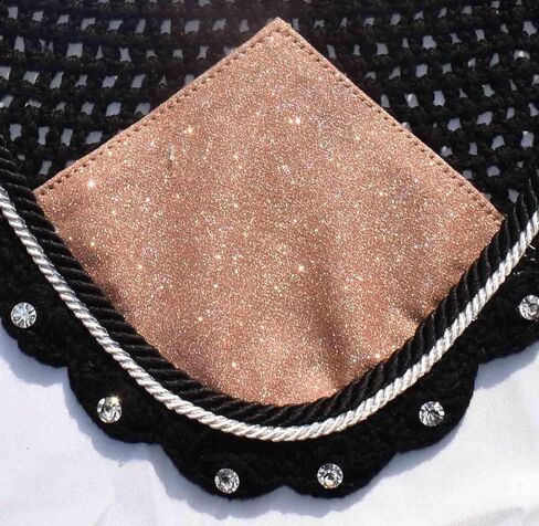 مجموعة وسادة سرج لامعة باللون الذهبي الوردي متطابقة مع غطاء الأذن | معدات عرض الفروسية | مجموعة ماتشي لركوب الخيل | الترويض أو القفز/الصياد in Kuwait