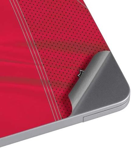 ملصق لجهاز الكمبيوتر المحمول Skinit متوافق مع جهاز MacBook Air 13.6in M2 (2022) - تصميم جيرسي NHL Florida Panthers المرخص رسميًا in Saudi Arabia
