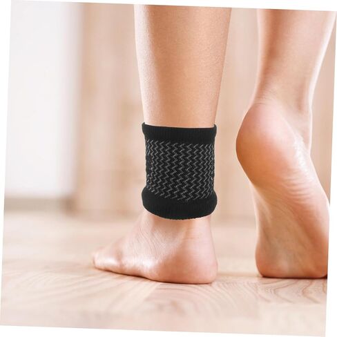 Kisangel 1pair Elastic Ankle Sleeve for Unisex Foot Support Breathable Sweat-wicking Ankle Protector for Yoga Dance Football Skating Black Design Comfortable Fit in Saudi Arabia