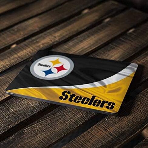 غلاف كمبيوتر محمول من Skinit متوافق مع جهاز MacBook Pro 13in (2020) - تصميم مرخص رسميًا من NFL Pittsburgh Steelers in Saudi Arabia