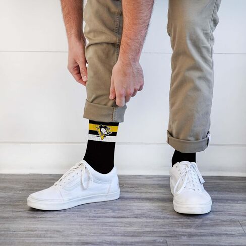 لفريق Bare Feet Team 2 Stripe Crew Sockteam، ألوان الشباب in Saudi Arabia