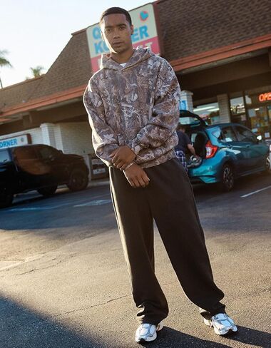 بنطال رياضي فضفاض للرجال من Rsq in Kuwait