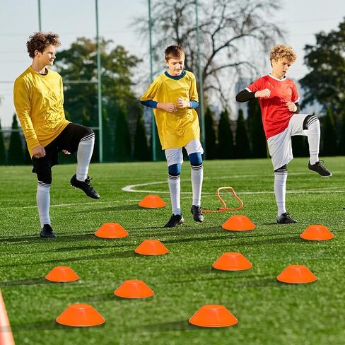 12 قطعة من مخاريط كرة القدم الصغيرة لأقراص خفة الحركة الرياضية لتدريب كرة القدم من أجل تدريبات خفة الحركة وكرة القدم الرياضية in Kuwait