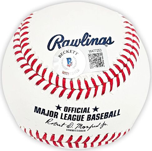Wade Boggs Autographed Official Red Sox "5x AL Batting Champ" Beckett BAS Witness in Saudi Arabia