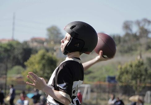 خوذات خفيفة - أغطية رأس SS1 - كرة قدم العلم، 7 ضد 7، كرة القدم - الخوذة رقم 1 بتصنيف 5 نجوم - أفضل نتيجة تأثير تم تحقيقها على الإطلاق - المواد المستخدمة من قبل الجيش الأمريكي + وكالة ناسا in Kuwait