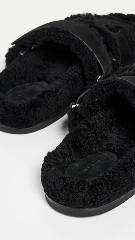 شبشب نسائي رياضي من Tory Burch Ines Shearling in Saudi Arabia