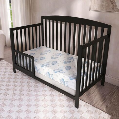 مرتبة Dream On me مقاس 5 بوصات Cozy Cloud 2 في 1 لسرير الأطفال والأطفال الصغار، مزدوجة الجوانب - للرضع والأطفال الصغار، مسامية ومقاومة للماء، 75% من الألياف المعاد تدويرها، معتمدة من GREENGUARD Gold & Baby Safety Alliance - Blue Cloud in Saudi Arabia