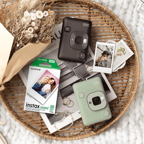 Fujifilm Instax Mini Film ISO 800، ست عبوات مزدوجة 120 EXP إجمالي متوافق مع Instax Mini Evo، 12، 11، 9 نماذج، تتضمن قطعة قماش تنظيف فاخرة من الألياف الدقيقة من Balveli in Saudi Arabia