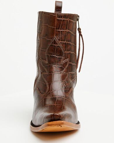 اليشم النسائي من ARIAT in Kuwait