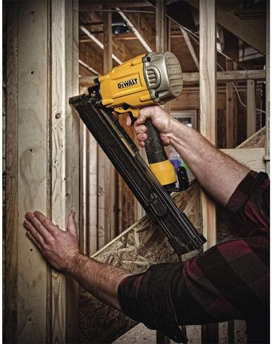 DEWALT Framing Nailer, 30-Degree, Paper Collated, Pneumatic (DWF83PT) in Saudi Arabia