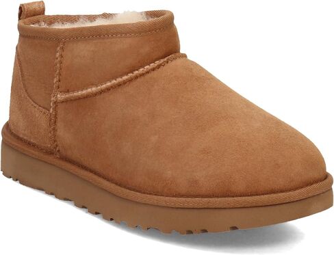 حذاء UGG نسائي كلاسيكي صغير جدًا للكاحل، كستنائي، 9 US in Saudi Arabia
