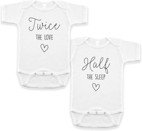 Twice The Love Half The Sleep - Twin Reveal - بدلة للرضع للإعلان عن الحمل - مفاجأة للأصدقاء والعائلة (أبيض) in Kuwait