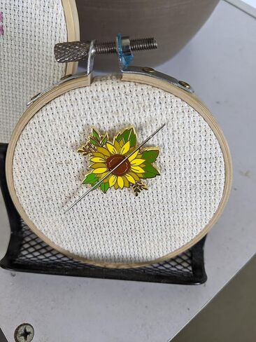 Sunflower Needle Minder in Saudi Arabia