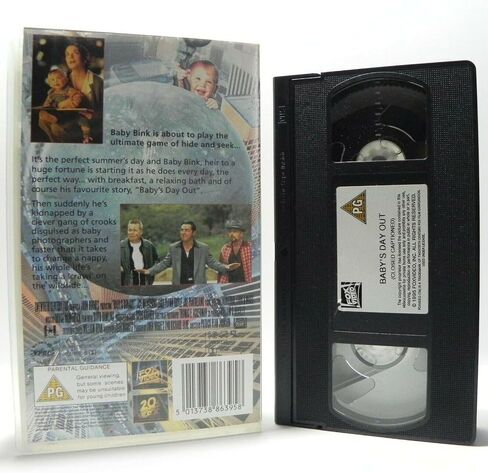 يوم الطفل خارج [VHS] in Saudi Arabia