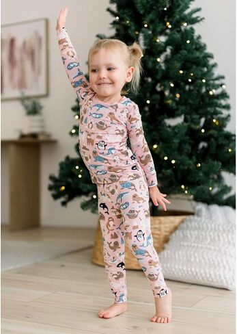 طقم بيجامة Kic Kee Pants بأكمام طويلة ومطبوع للفتيات الصغيرات (طفل صغير/أطفال صغار/أطفال كبار) in Kuwait