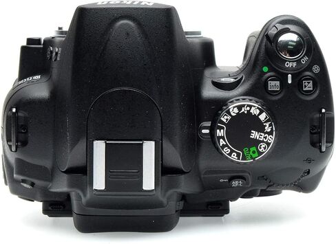 كاميرا نيكون D5000 12.3 ميجابكسل DX رقمية SLR مع شاشة LCD متغيرة الزاوية 2.7 بوصة (الهيكل فقط) in Kuwait