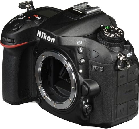 Nikon D7200 24.2MP DX-Format Digital SLR Camera | Built-in Wi-Fi, Full HD 1080p Video, 51-Point Autofocus System + 2X EN-EL15C Battery + External Charger + 64GB Card + Card Reader + More in Saudi Arabia