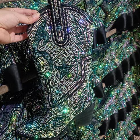 أحذية نسائية عصرية من حجر الراين الغربي لراعي البقر لمنتصف الساق، أحذية ركوب سهلة الارتداء، أحجار الراين المتلألئة متعددة الألوان مع أنماط مجمعة، كعب ثابت 9 سم، نعل قوي ونعل مريح - مثالي للحفلات الموسيقية والحفلات والتسوق والأحداث والنوادي الليلية؛ in Kuwait