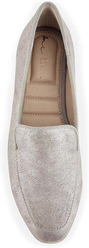 أنا أيضًا وعد شقة in Kuwait