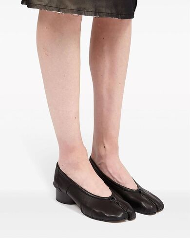 KOKOMOMO Black Split Toe Ballet Heels for Women Japanese Tabi Shoes Cylindrical Low Heels Pumps Chunky Block Heel Office Wedding Party Dress Shoes 1.2 INCH in Saudi Arabia