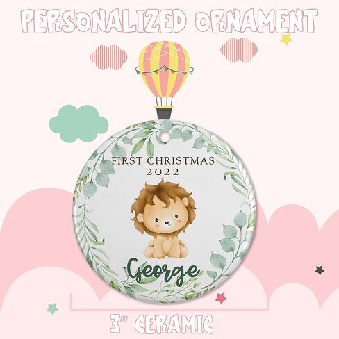 زينة عيد الميلاد الأولى للأطفال 2024 - زينة عيد الميلاد المخصصة للأطفال الصغار من الأولاد أو البنات مع موضوع الزرافة الصغيرة والاسم والتاريخ - زخرفة من الألومنيوم أو السيراميك in Kuwait