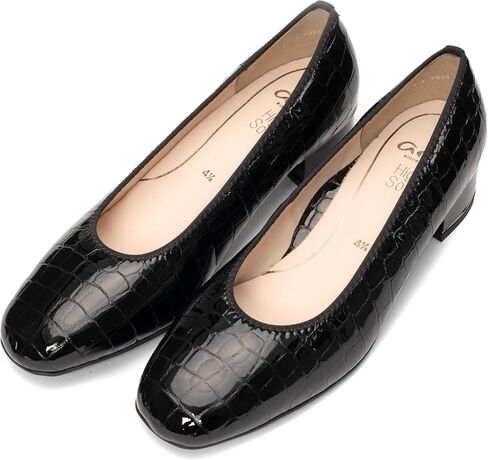 ARA Women's Closed-Toe Pumps in Saudi Arabia