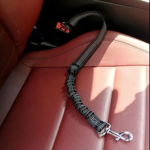 Adjustable Dog Seat Belts Nylon Pet Seat Belts with Durable Reflective Elastic Elastic Buffer in Saudi Arabia