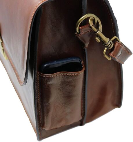 حقيبة أعمال جلدية محببة بالكامل من Floto Duomo in Kuwait