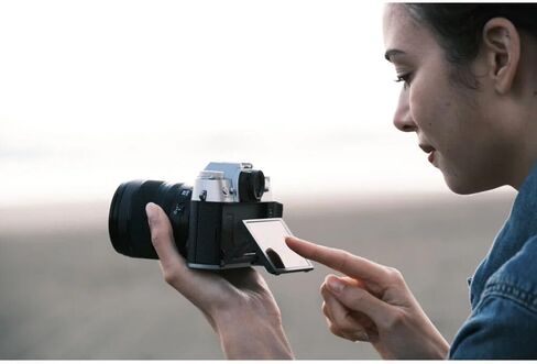 مجموعة كاميرا Fujifilm X-T50 الرقمية بدون مرآة مع بطاقة ذاكرة SF-M Tough Series UHS-II SDXC سعة 64 جيجابايت + طقم تنظيف + حقيبة كامارا + حامل ثلاثي القوائم لمدونات الفيديو + المزيد من الملحقات - فضي in Saudi Arabia