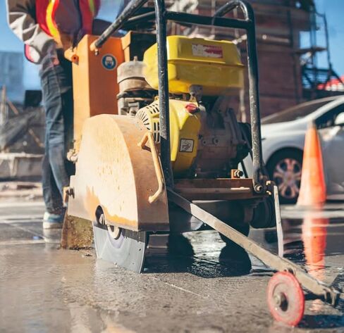 شفرة ماسية ملحومة بالليزر مقاس 16 بوصة تناسب منشار القطع Stihl Cutquik للحجر الطبيعي والخرسانة المسلحة والأسفلت والبناء in Kuwait