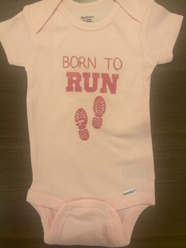 بدلة للرضع من Born to run ® Marathon Runner قطعة واحدة للجري in Saudi Arabia