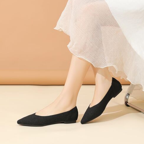 أحذية نسائية مسطحة بمقدمة مدببة منسوجة باليه مريحة وأنيقة سهلة الارتداء على شكل جلد الفهد in Kuwait