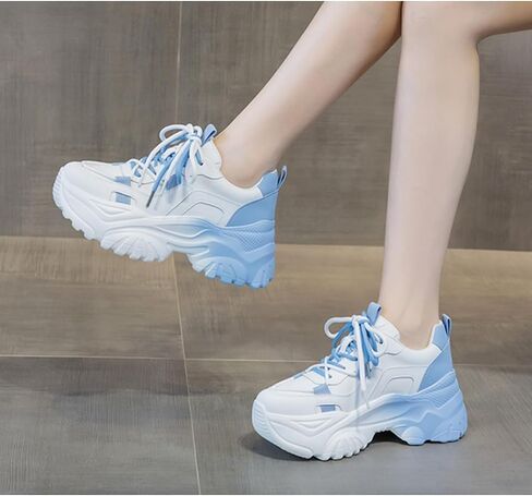 أحذية رياضية نسائية Y2K Cloud Walker ذات منصة لطيفة بألوان باستيل مكتنزة للأب | أزياء أولزانغ الكورية للفتيات المراهقات | ارتفاع إضافي جمالي متدرج باللون الأزرق/الوردي in Kuwait