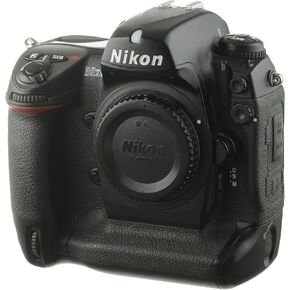 Nikon D2Xs Digital SLR Camera in Kuwait