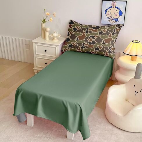 طقم سرير مموه للأطفال مكون من 4 قطع للأولاد، طقم لحاف للأطفال الصغار مموه للصيد في حقيبة تتضمن لحافًا وملاءة مسطحة وملاءة جاهزة وكيس وسادة in Kuwait